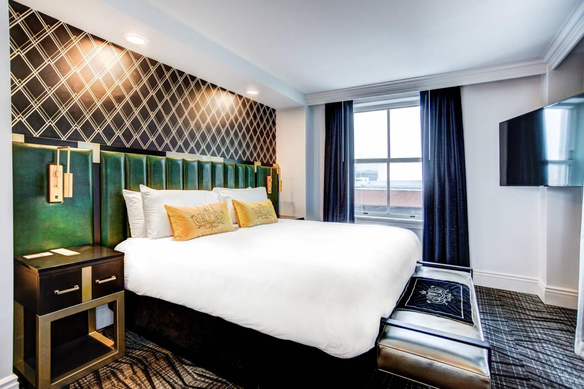 The Warrior Hotel, Autograph Collection Sioux City Ngoại thất bức ảnh